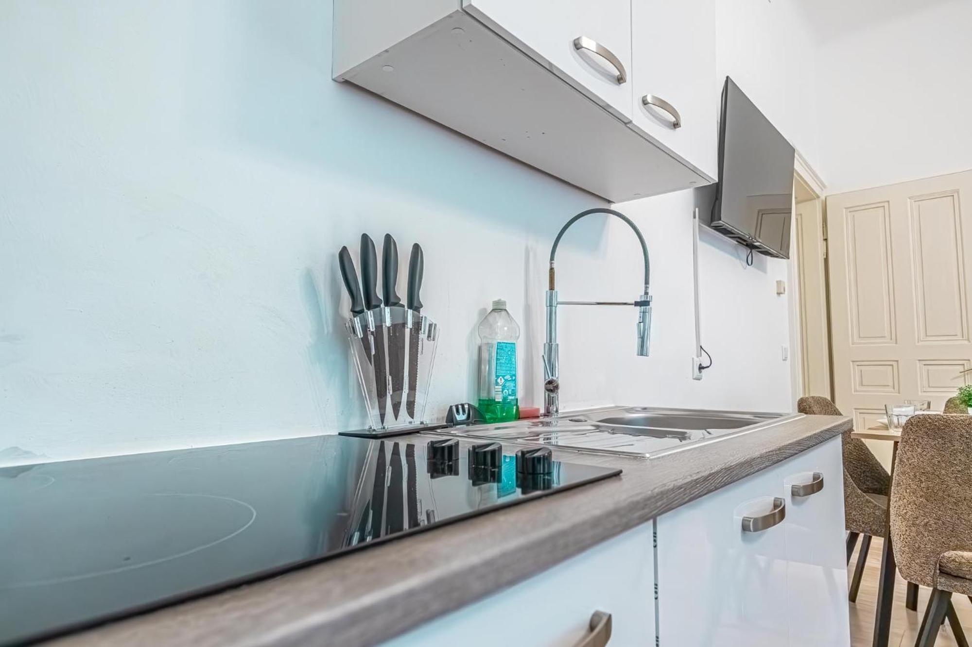 Elegant 1br Apt. - Great For Long Appartement *